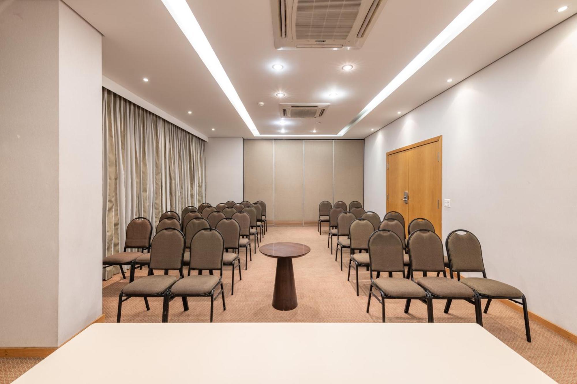 Delplaza Maraba Hotel 4*